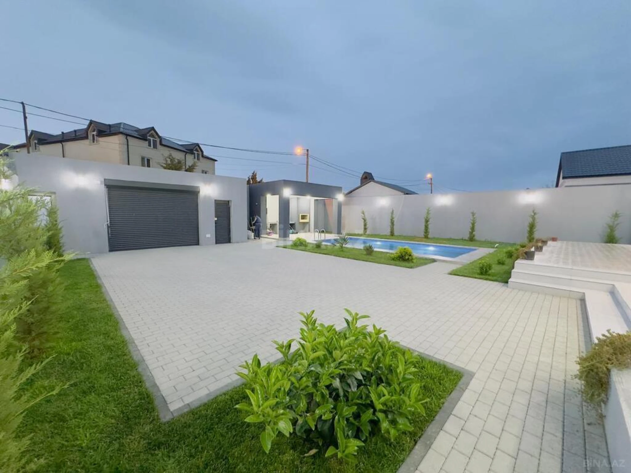 Satılır 4 otaqlı həyət evi 130 m²