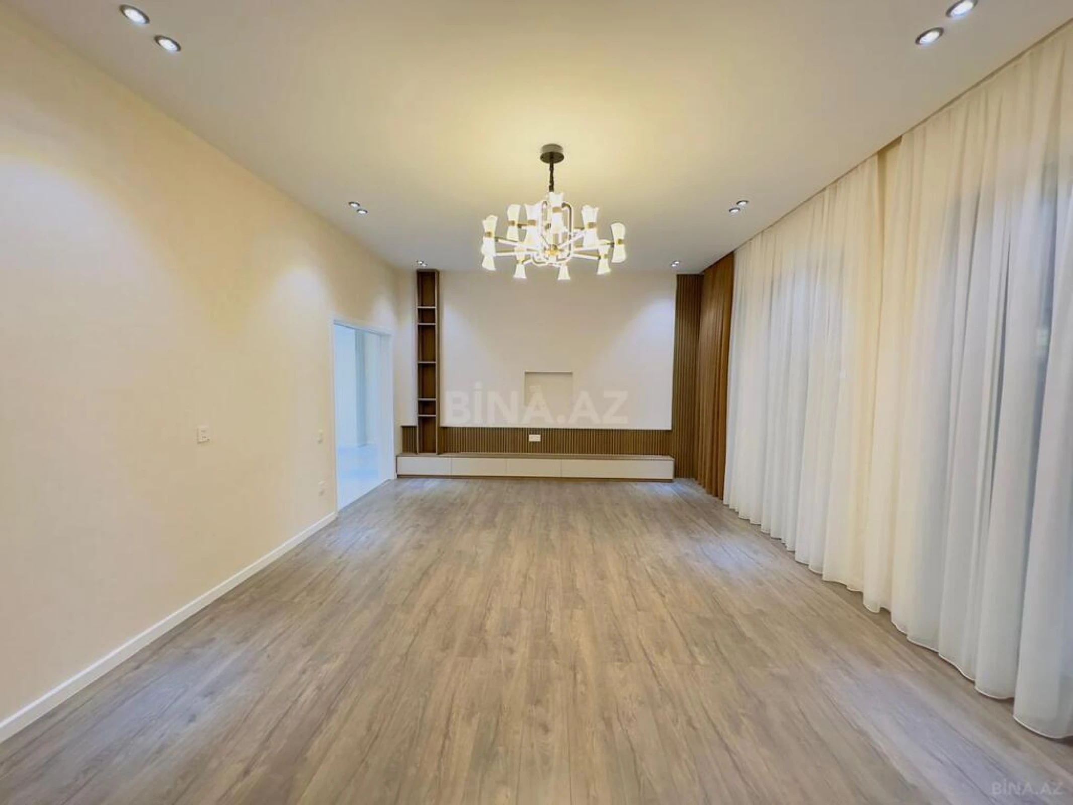 Satılır 4 otaqlı həyət evi 130 m²