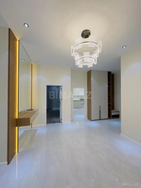 Satılır 4 otaqlı həyət evi 130 m²