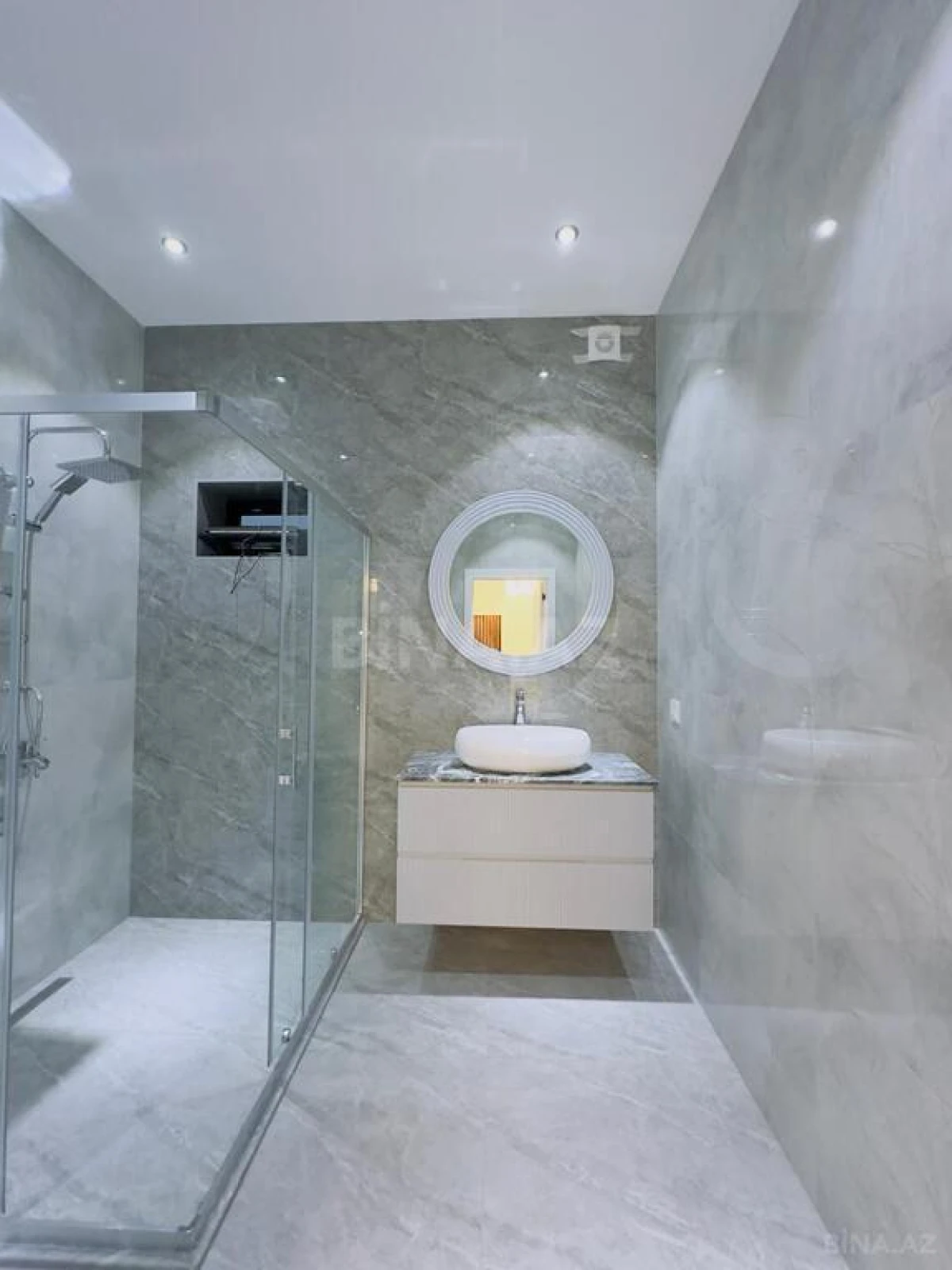 Satılır 4 otaqlı həyət evi 130 m²