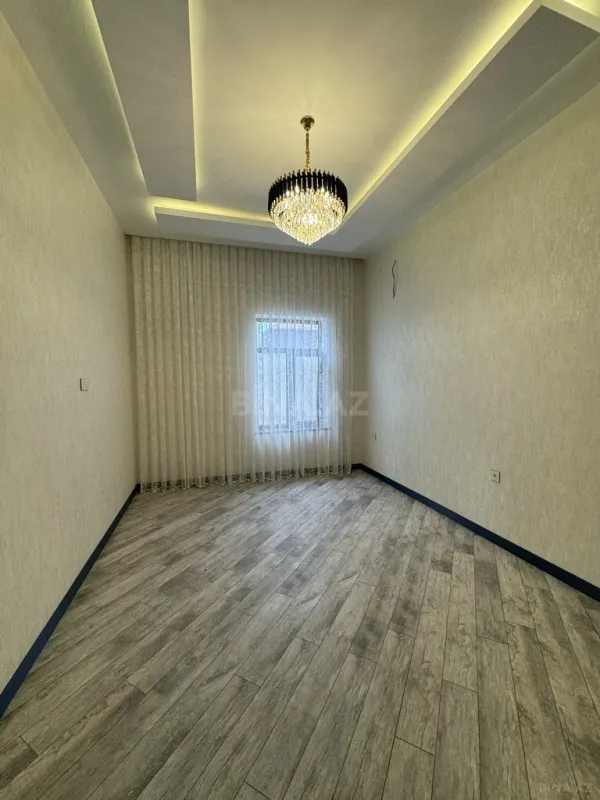 Satılır 4 otaqlı həyət evi 200 m²