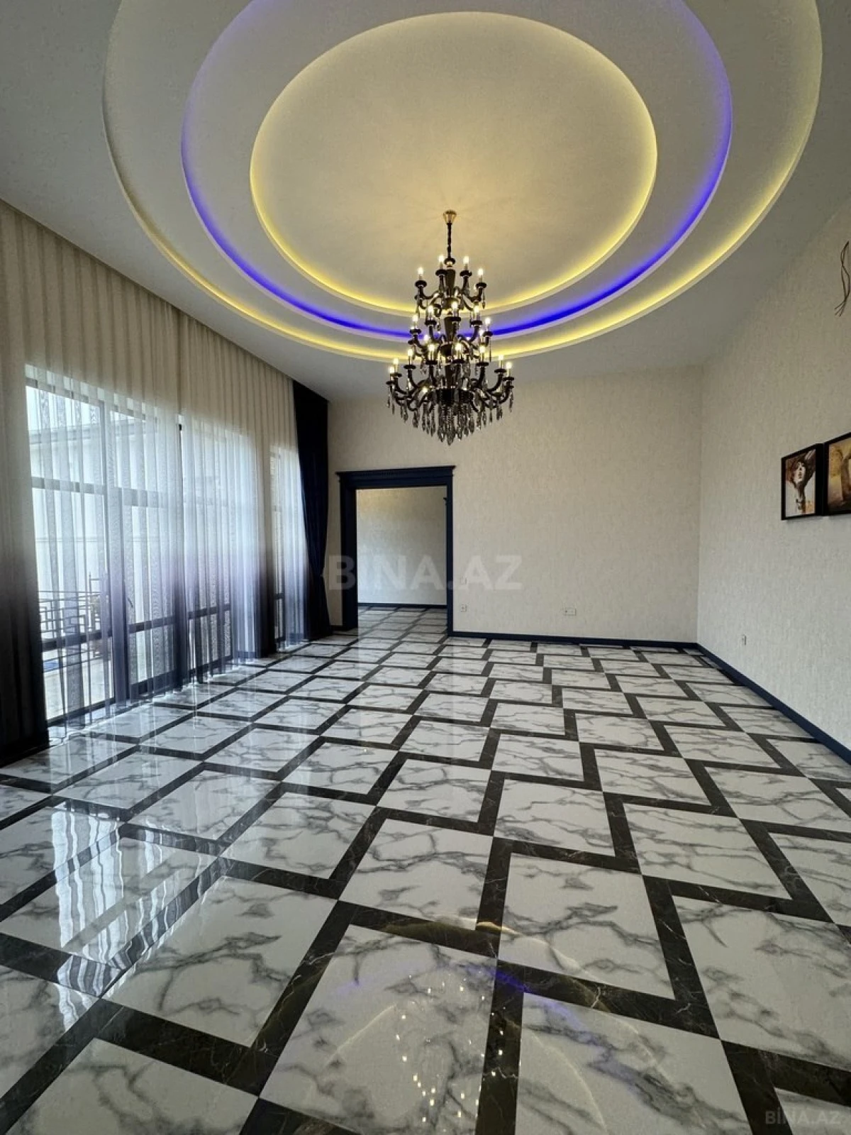 Satılır 4 otaqlı həyət evi 200 m²