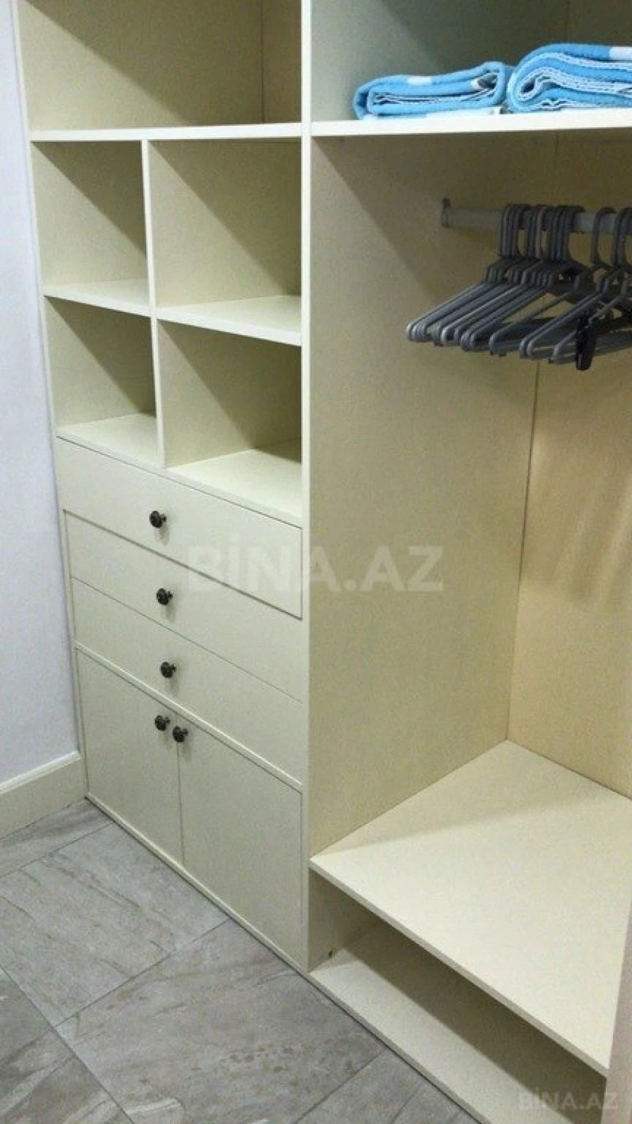Kirayə verilir 4 otaqlı həyət evi 300 m²