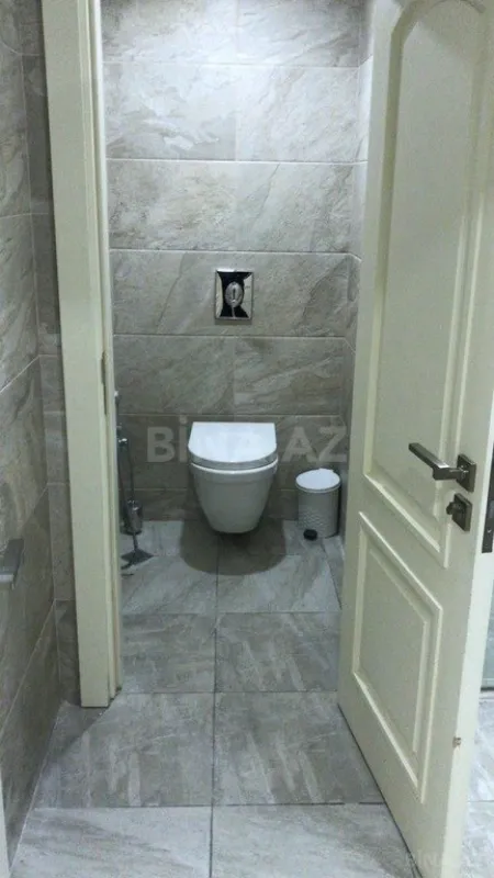 Kirayə verilir 4 otaqlı həyət evi 300 m²