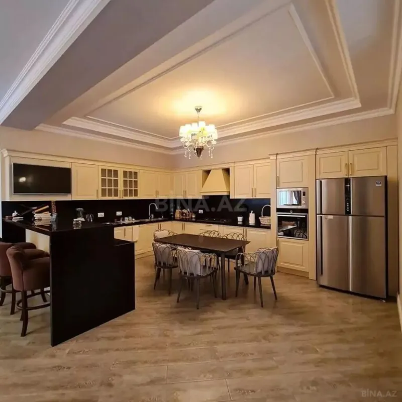 Kirayə verilir 5 otaqlı həyət evi 400 m²