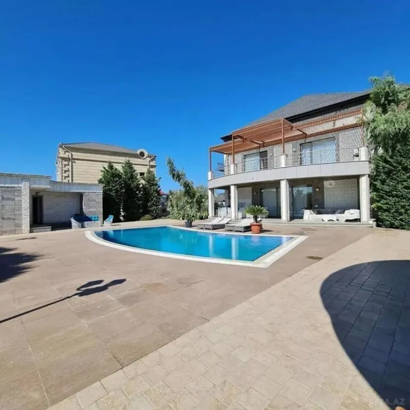 Kirayə verilir 5 otaqlı həyət evi 400 m²