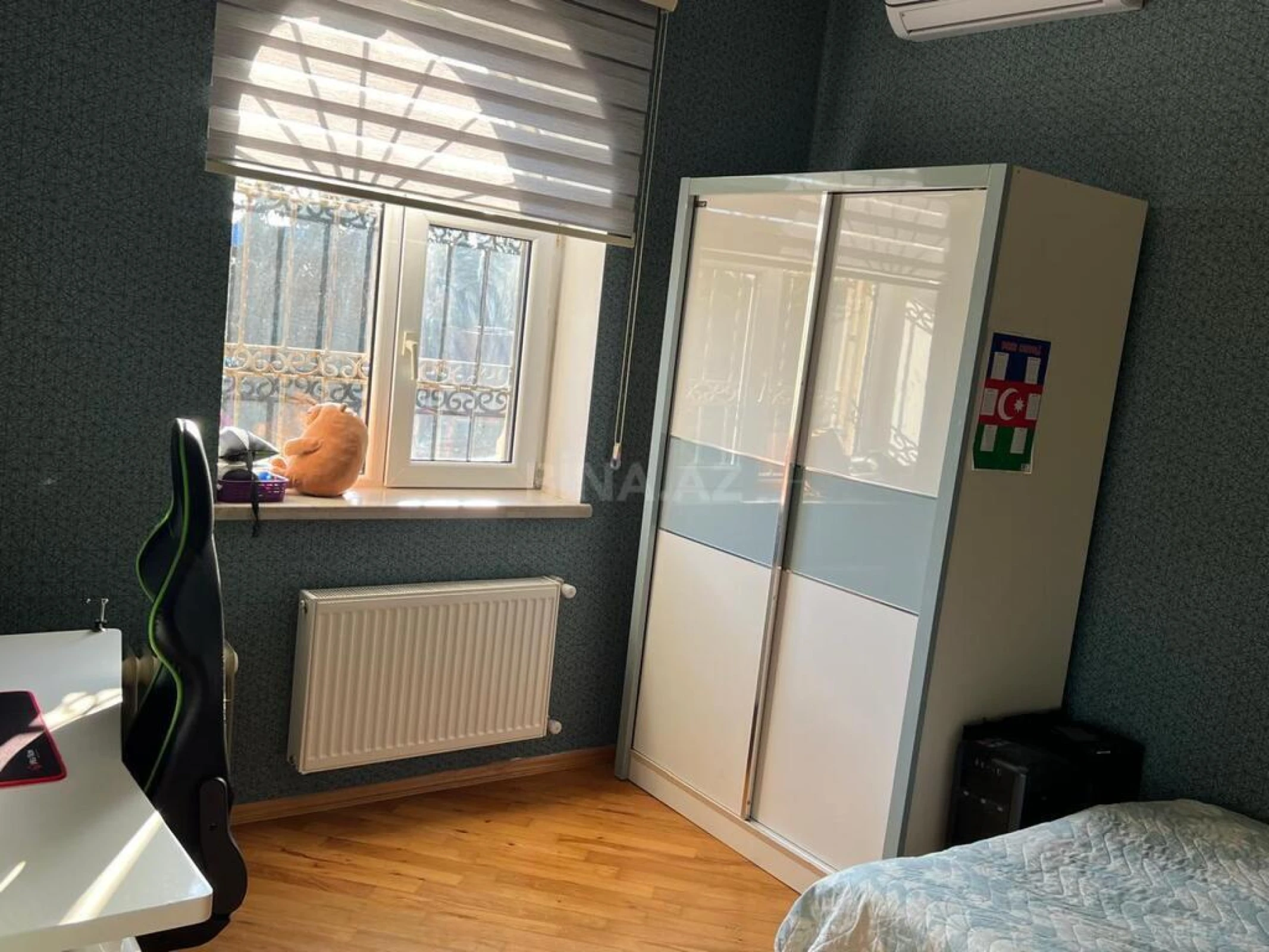 Satılır 5 otaqlı həyət evi 200 m²