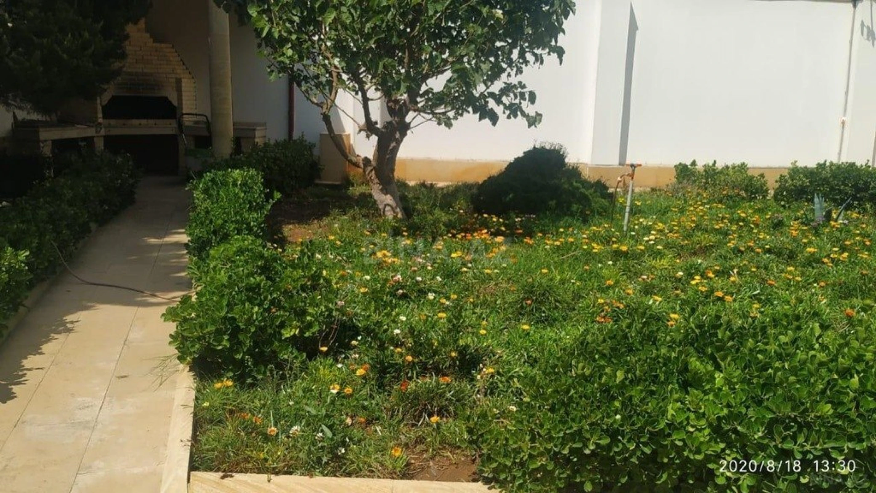 Satılır 5 otaqlı həyət evi 200 m²