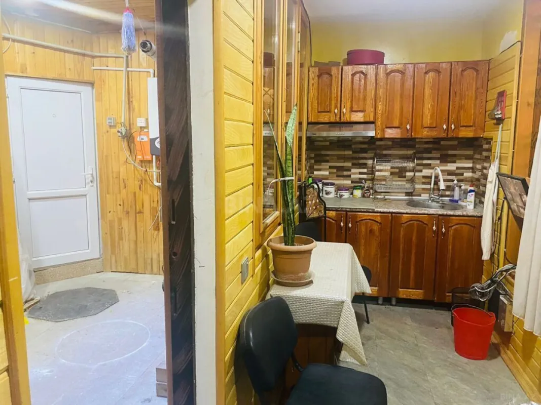 Satılır obyekt 160 m²