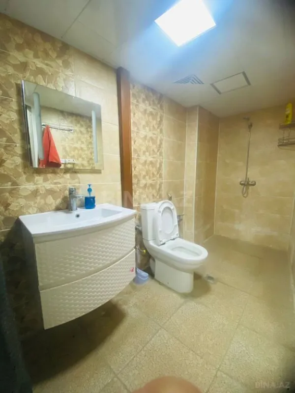 Satılır obyekt 160 m²