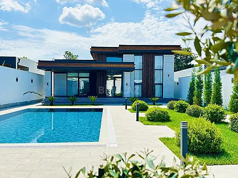 Satılır 5 otaqlı həyət evi 240 m² — Bakı, Mərdəkan 5 otaq 240.00 m²