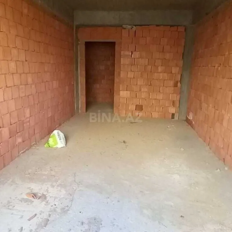 Satılır 2 otaqlı mənzil 72 m²