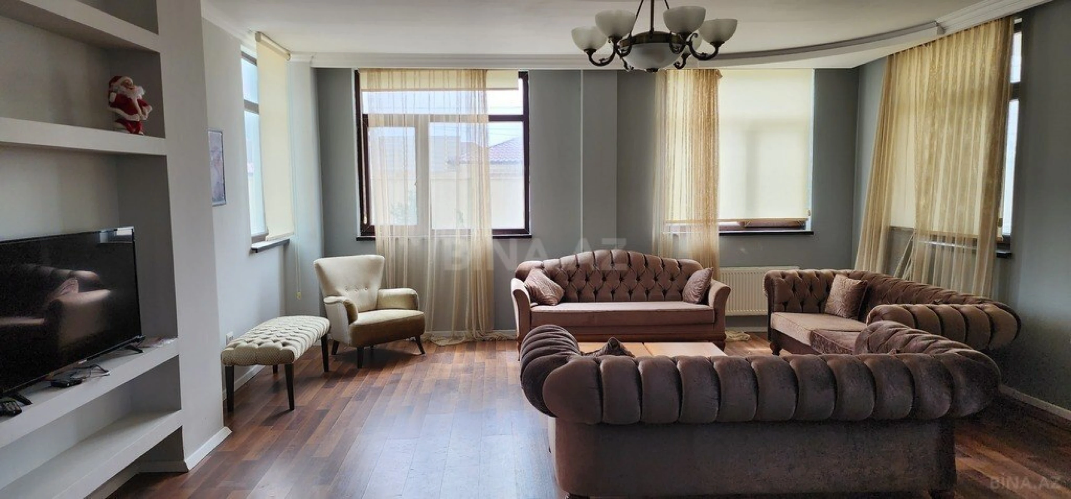 Kirayə verilir 6 otaqlı həyət evi 320 m²