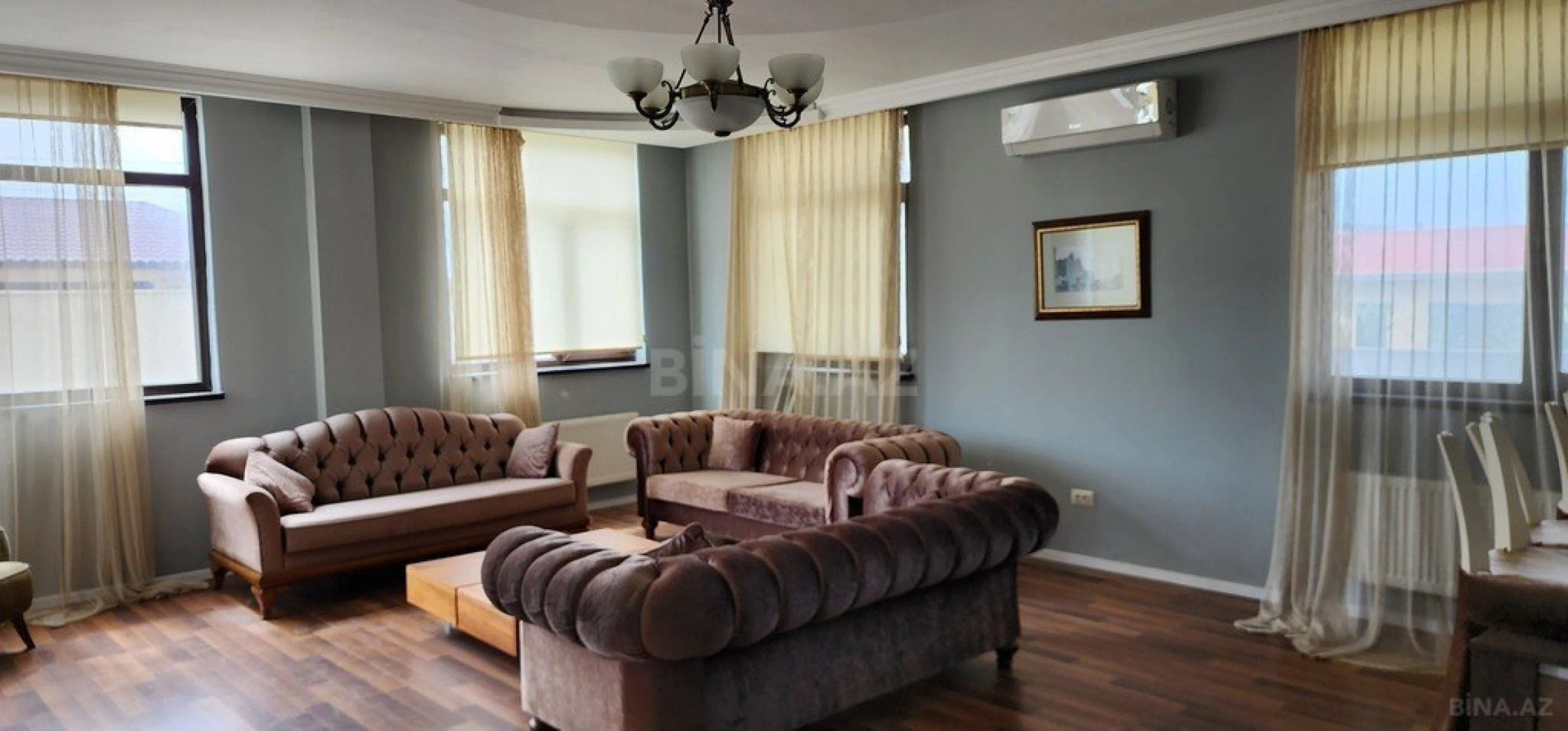 Kirayə verilir 6 otaqlı həyət evi 320 m²