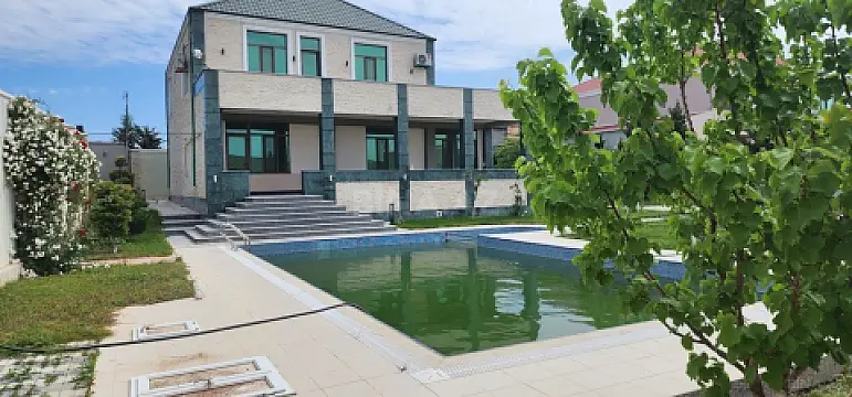 Kirayə verilir 6 otaqlı həyət evi 350 m²