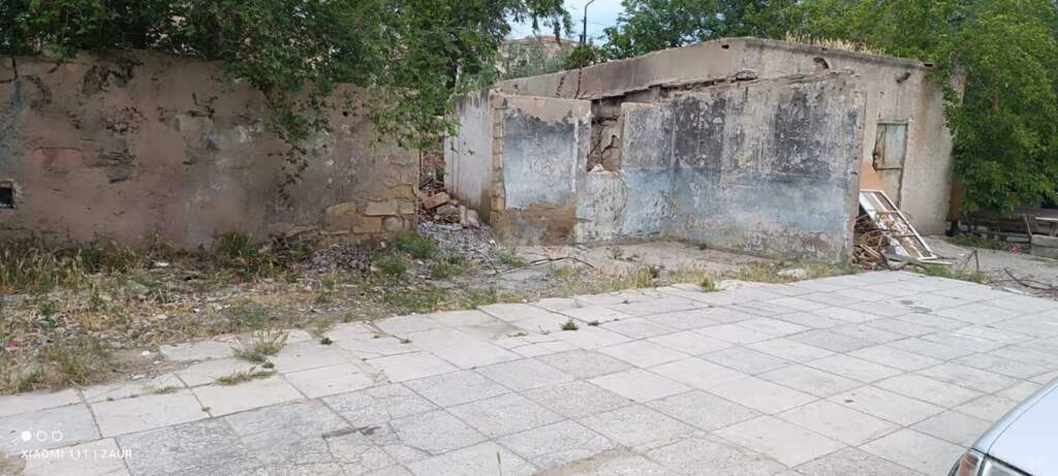 Satılır obyekt 33 m²