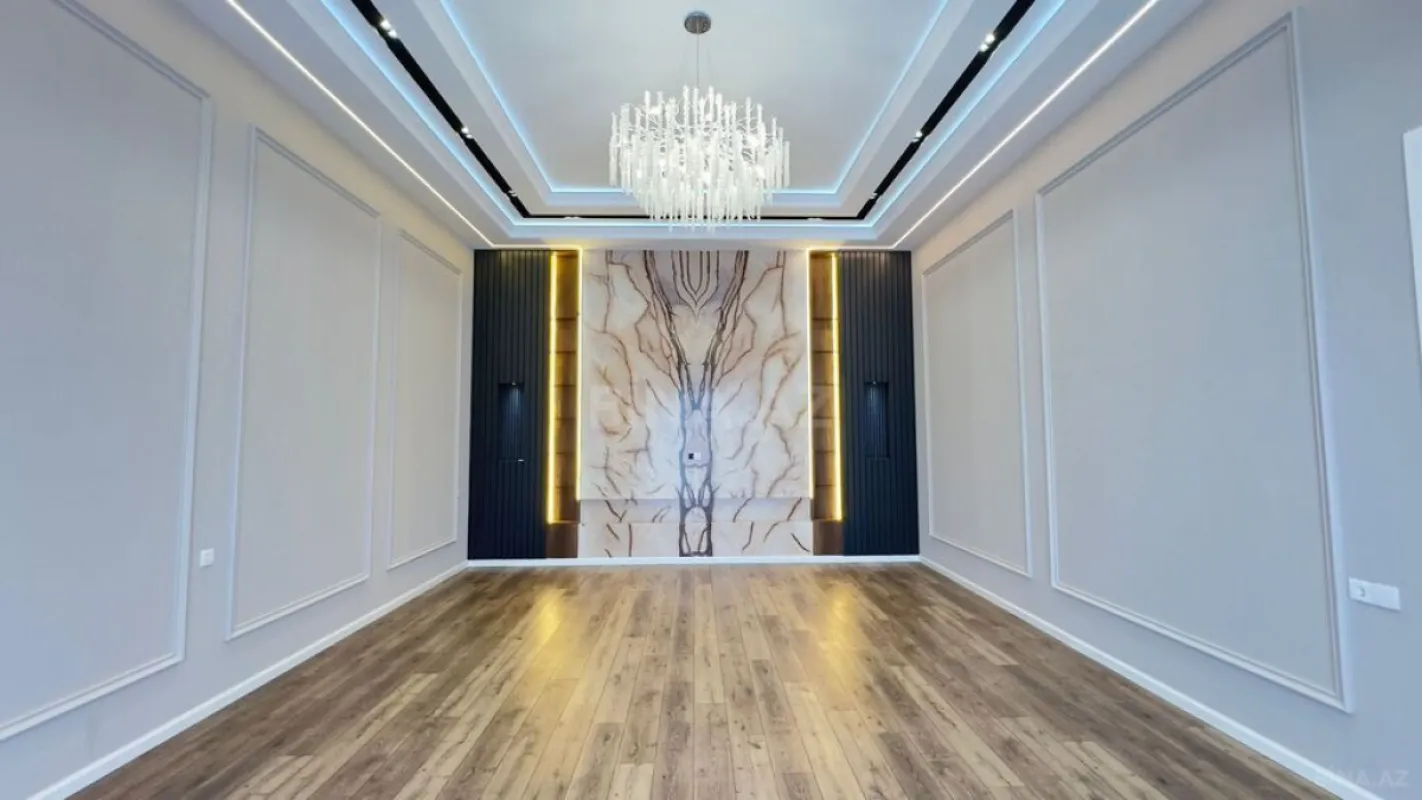 Satılır 6 otaqlı həyət evi 300 m²