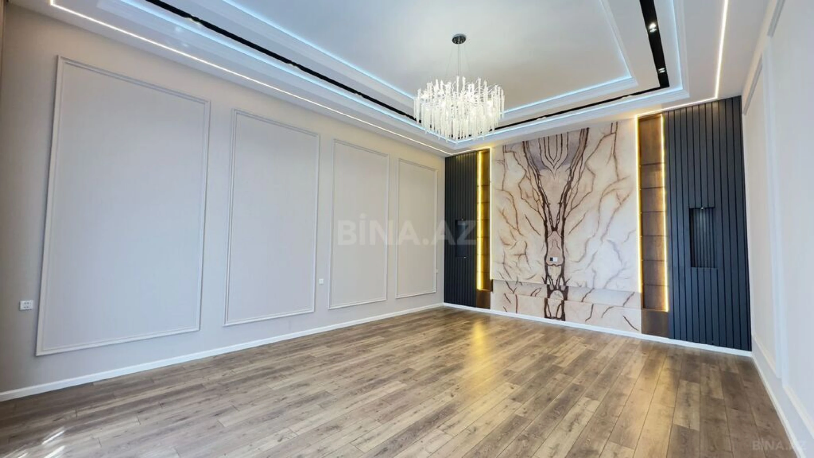 Satılır 6 otaqlı həyət evi 300 m²
