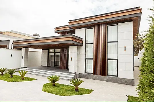 Satılır 6 otaqlı həyət evi 400 m²
