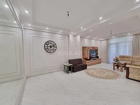Satılır 4 otaqlı mənzil 180 m² — Bakı, Nizami 4 otaq 180.00 m²