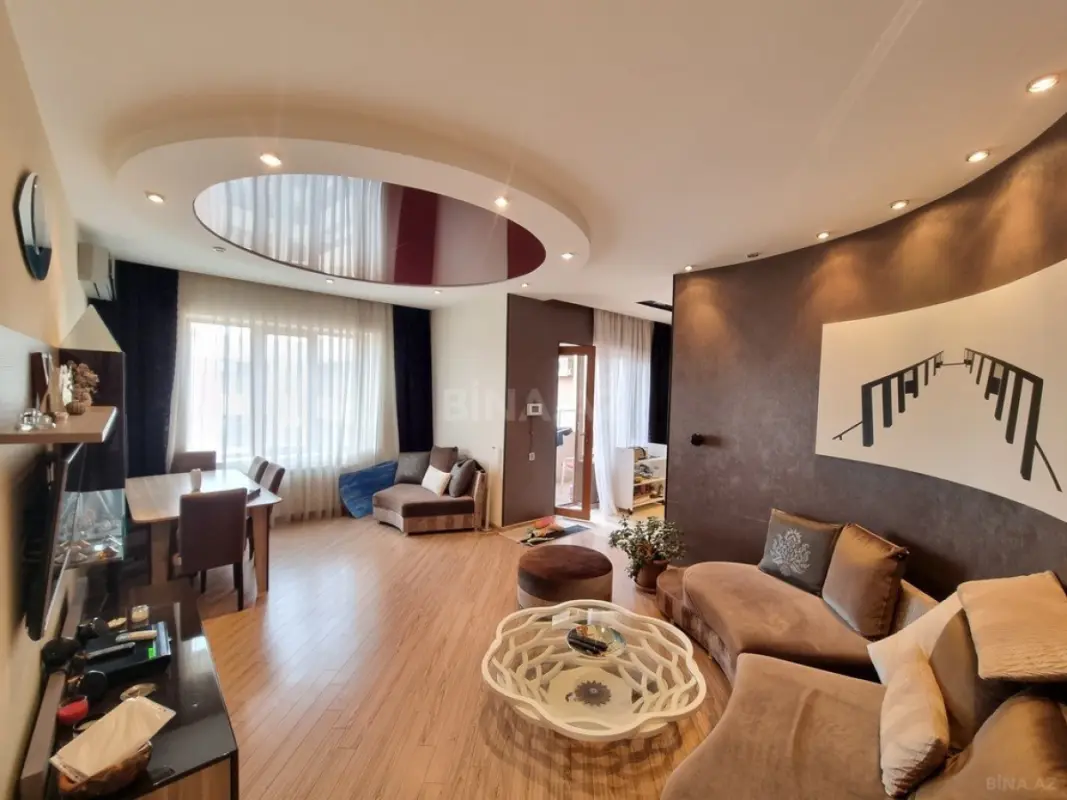 Satılır 3 otaqlı mənzil 120 m²
