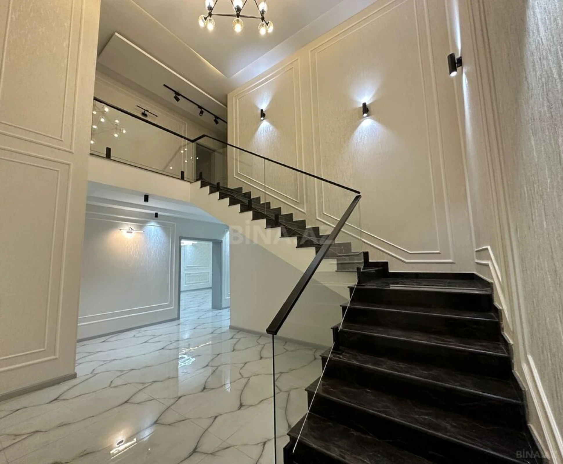 Kirayə verilir 5 otaqlı həyət evi 200 m²