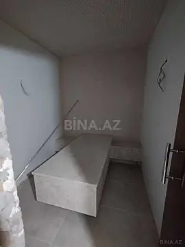 Satılır obyekt 700 m²