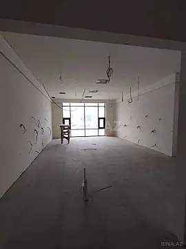 Satılır obyekt 700 m²