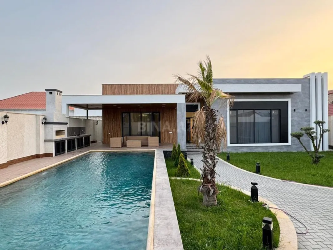 Kirayə verilir 5 otaqlı həyət evi 240 m²