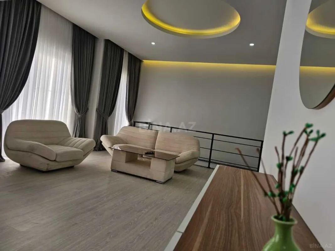 Kirayə verilir 5 otaqlı həyət evi 400 m²