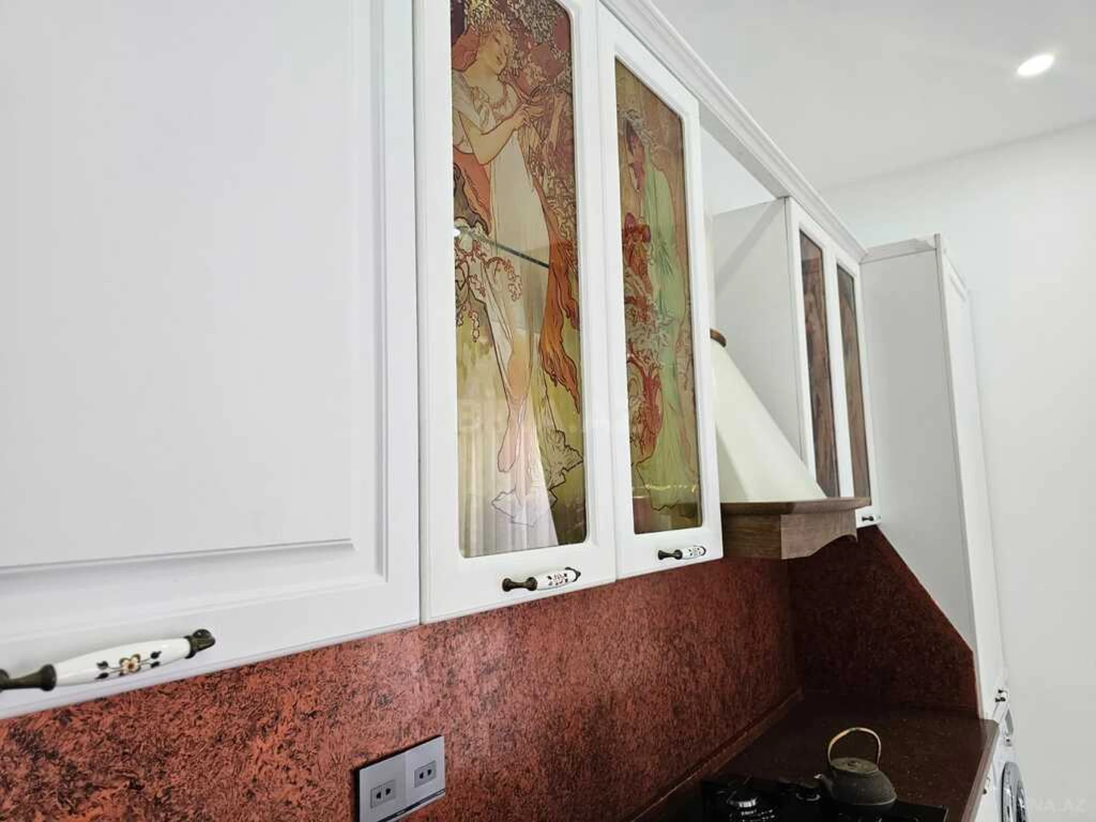 Kirayə verilir 5 otaqlı həyət evi 400 m²