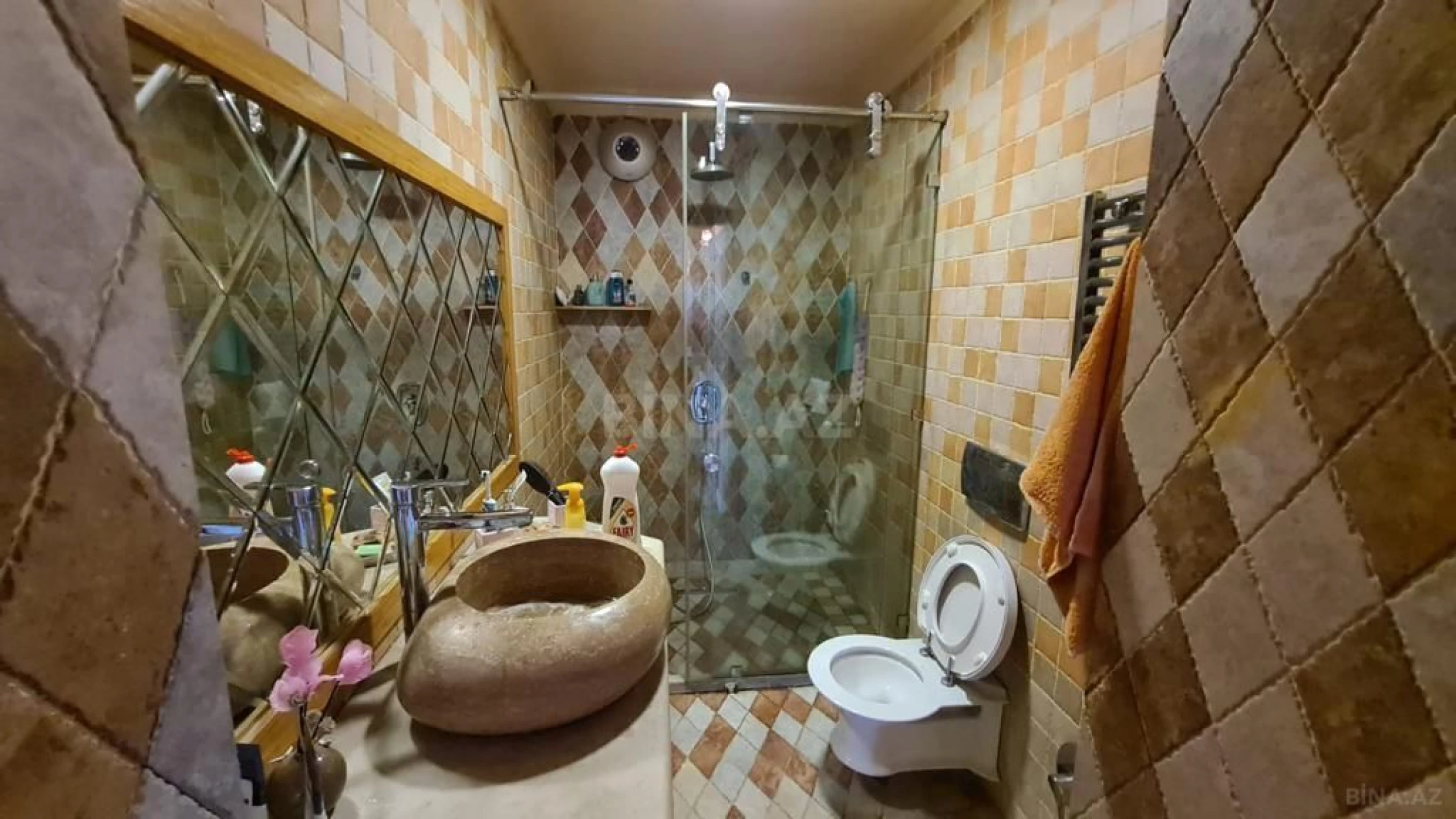 Kirayə verilir 6 otaqlı həyət evi 400 m²