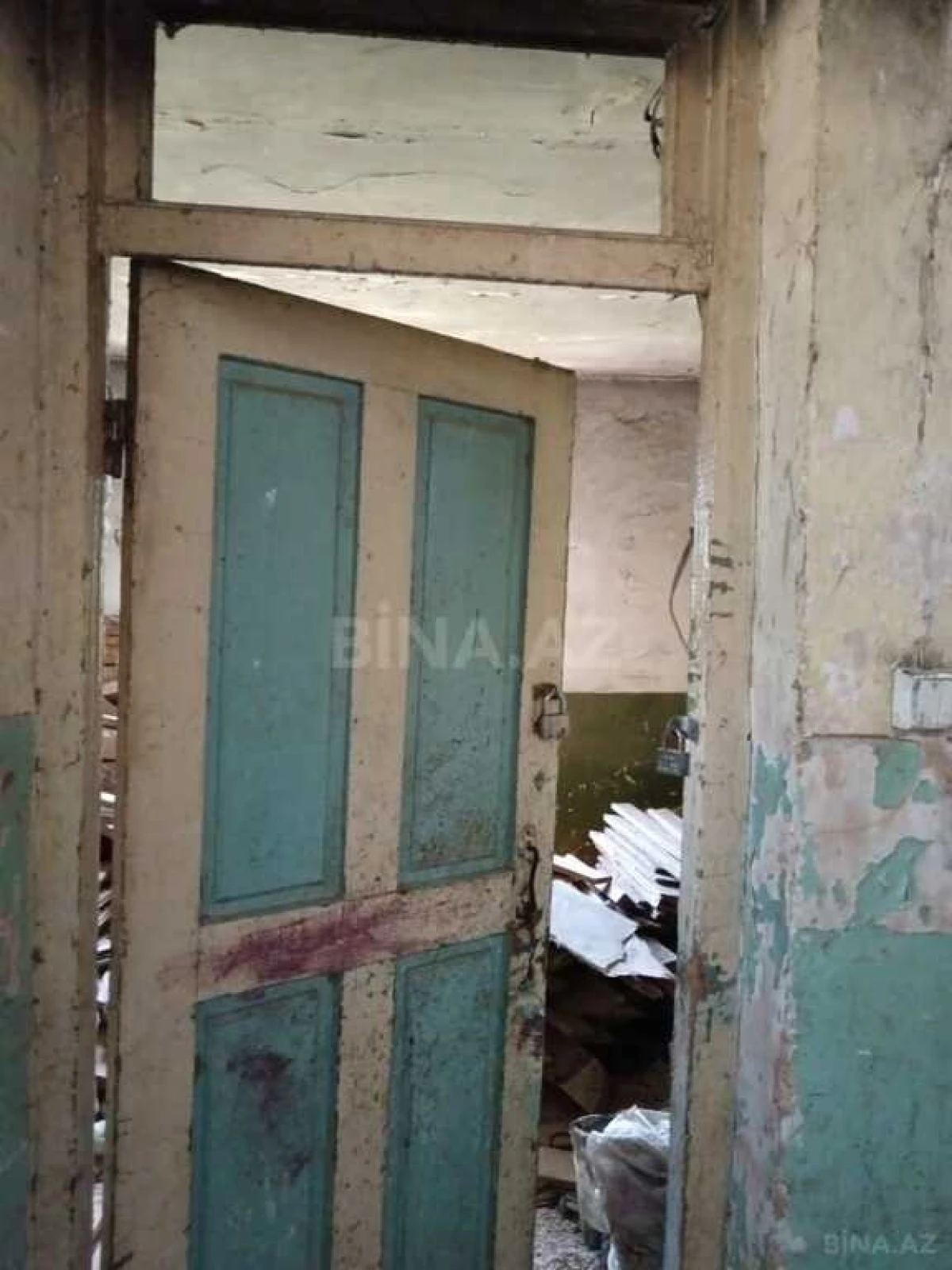 Satılır obyekt 175 m²