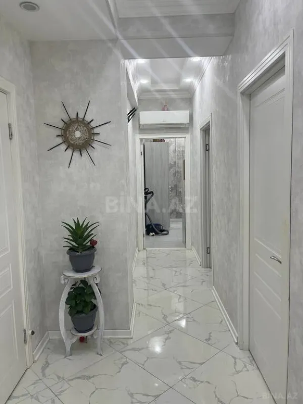 Satılır 3 otaqlı mənzil 83 m²