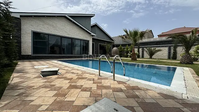 Kirayə verilir 5 otaqlı həyət evi 210 m²