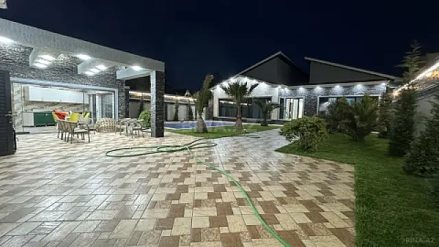 Kirayə verilir 5 otaqlı həyət evi 210 m²