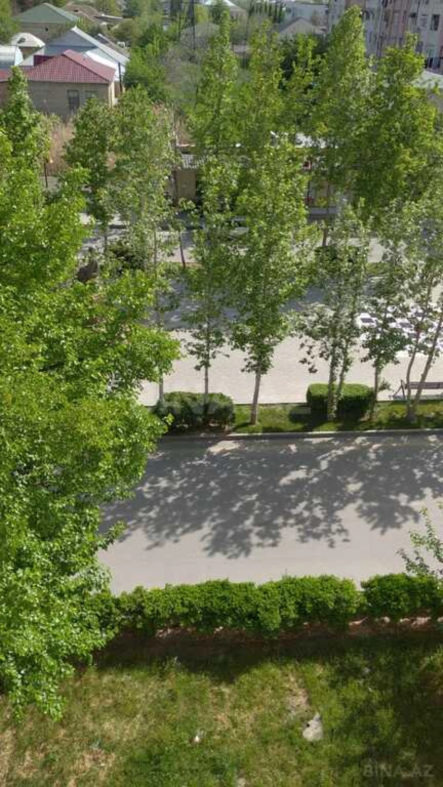 Satılır 4 otaqlı mənzil 83 m²