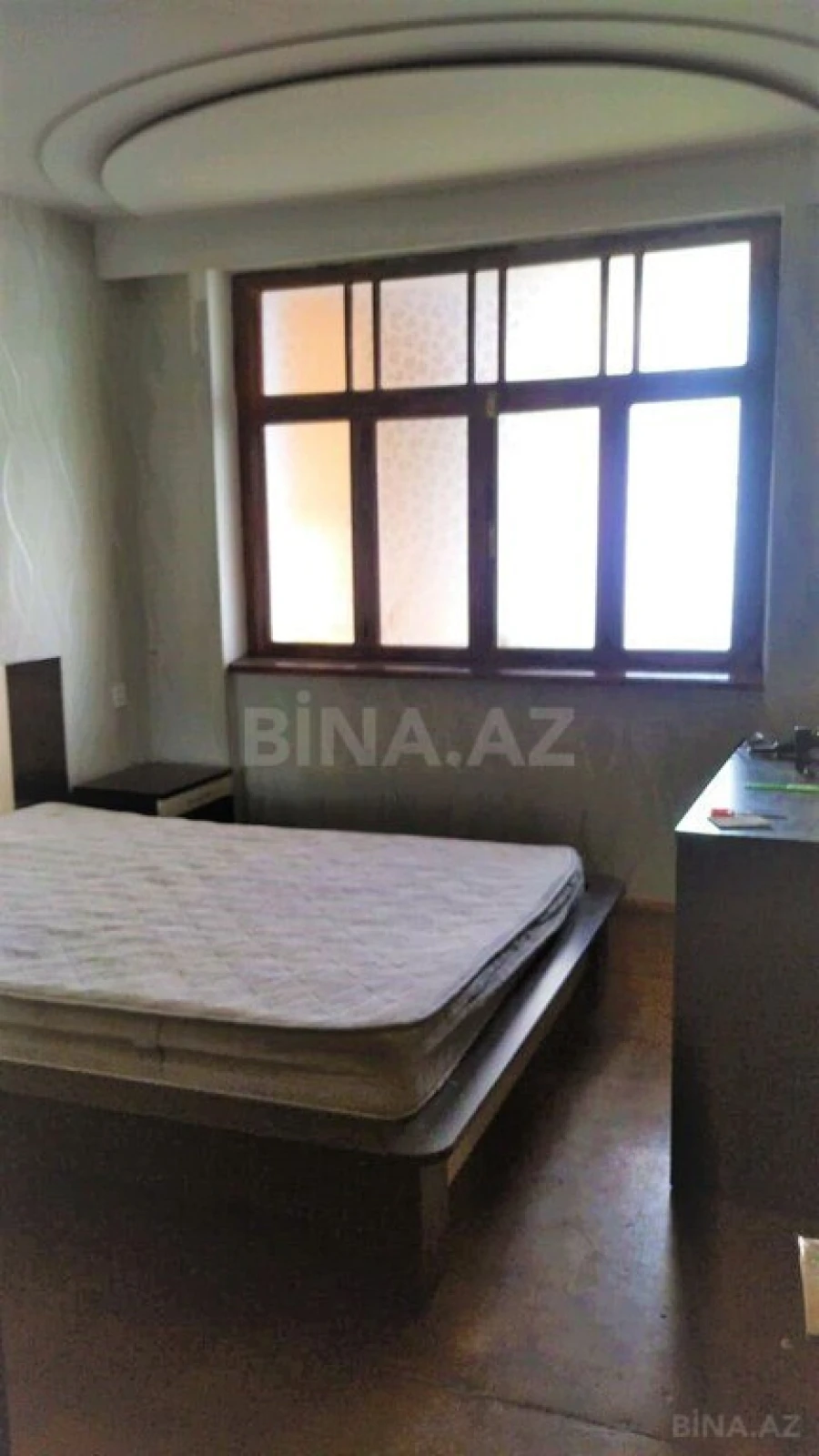 Satılır 4 otaqlı mənzil 83 m²