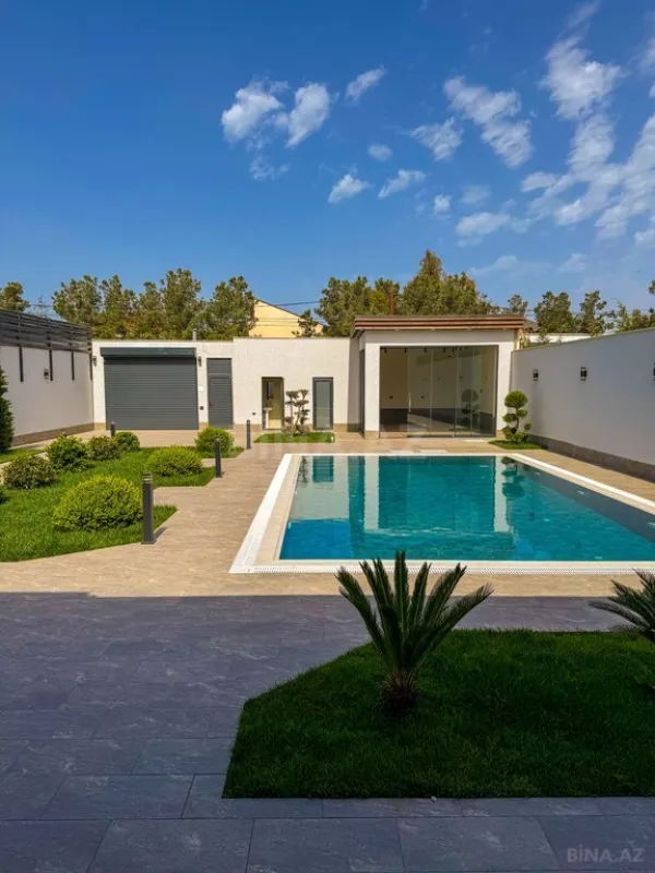 Satılır 5 otaqlı həyət evi 180 m²