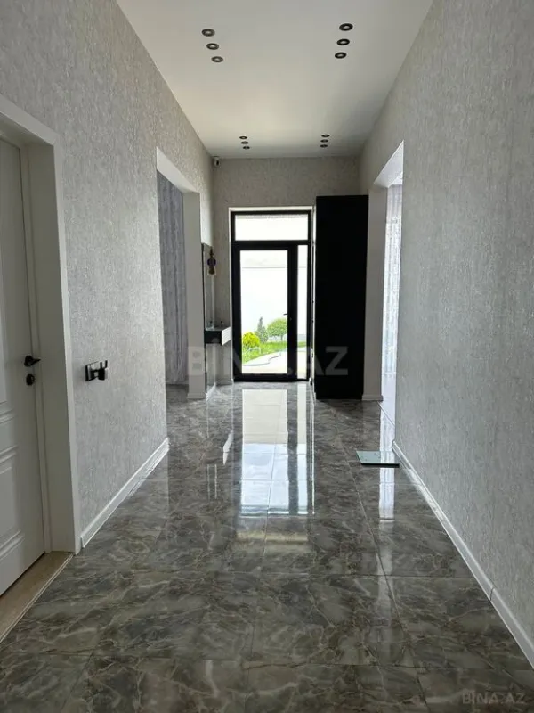 Kirayə verilir 4 otaqlı həyət evi 180 m²