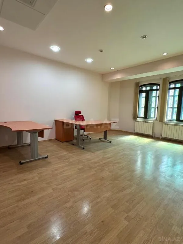 Kirayə verilir obyekt 1757 m²