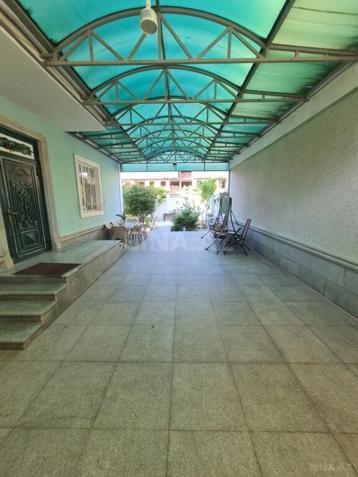 Satılır 4 otaqlı həyət evi 200 m²