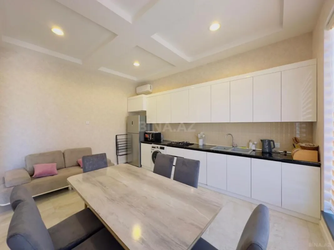 Satılır 4 otaqlı həyət evi 170 m²