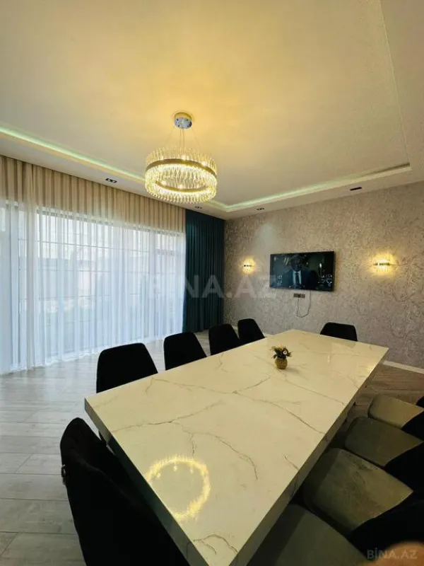 Kirayə verilir 5 otaqlı həyət evi 300 m²