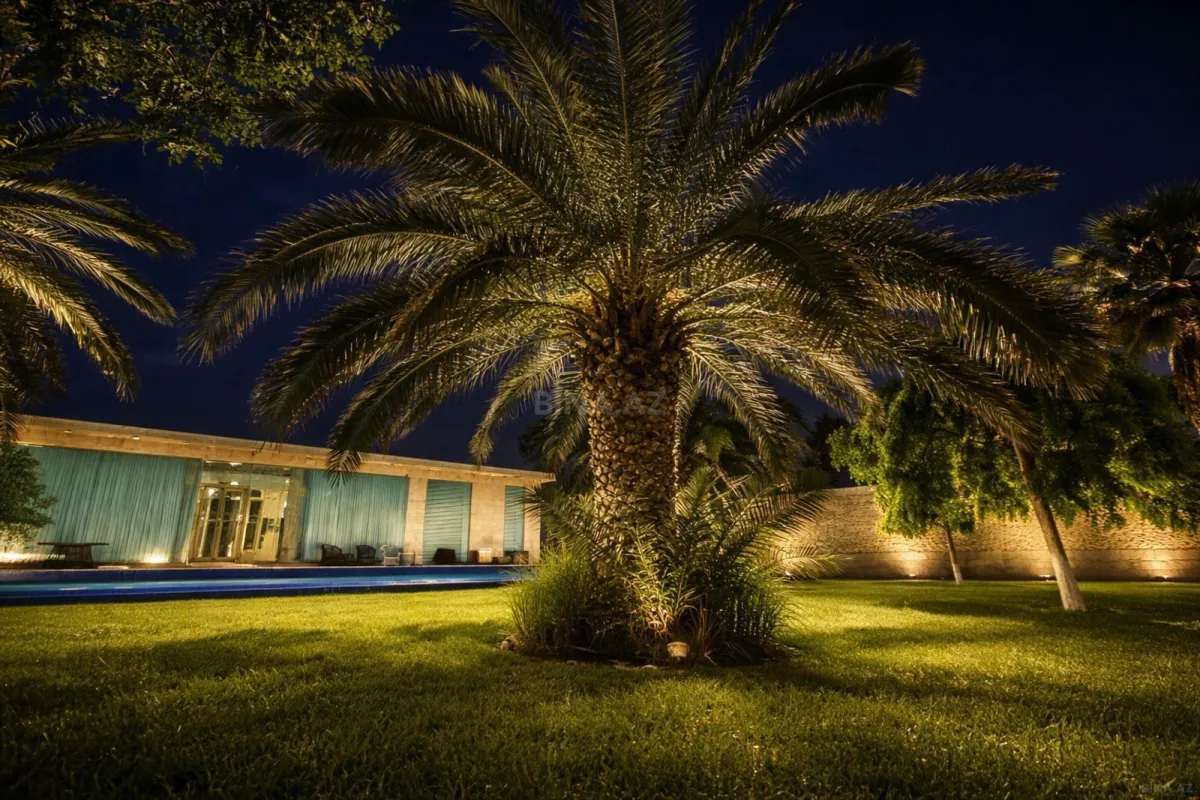 Satılır 5 otaqlı həyət evi 450 m²