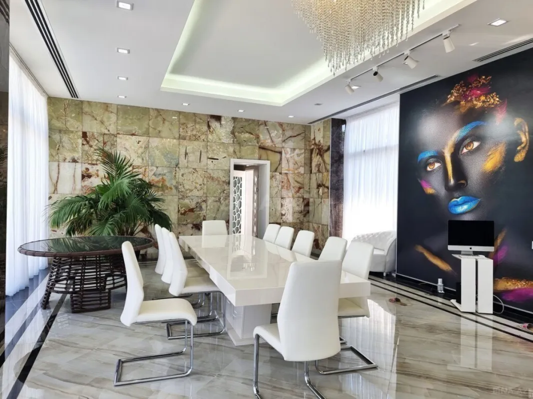 Satılır 5 otaqlı həyət evi 450 m²