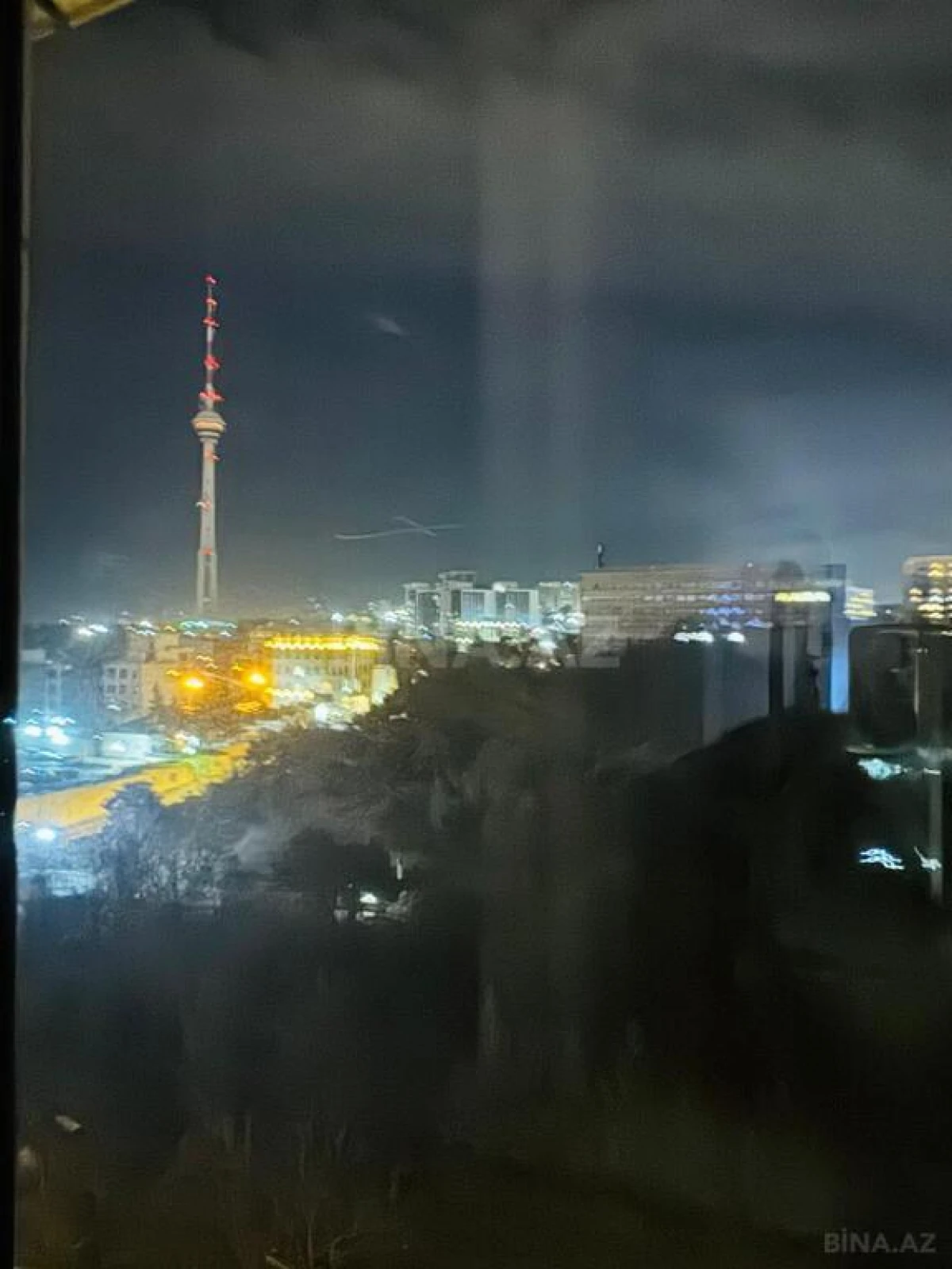 Satılır 3 otaqlı mənzil 120 m²