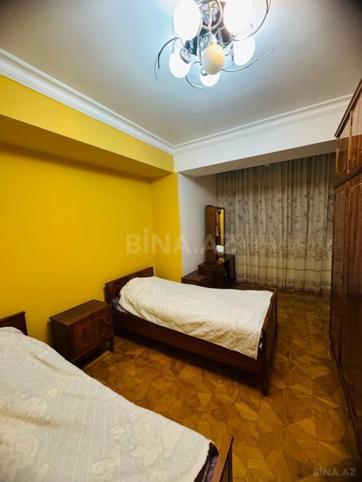 Satılır 3 otaqlı mənzil 120 m²