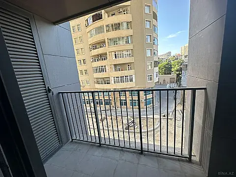 Satılır 3 otaqlı mənzil 127.4 m²