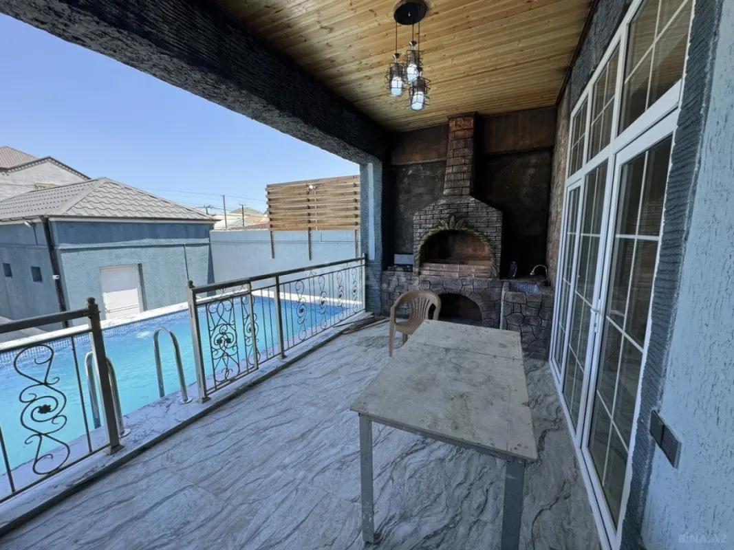 Satılır 4 otaqlı həyət evi 140 m²